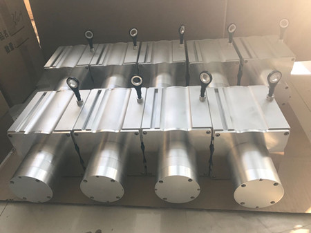 �λ��ʽλ�Ƃ����������c(di��n)���ֲ��(l��i)��