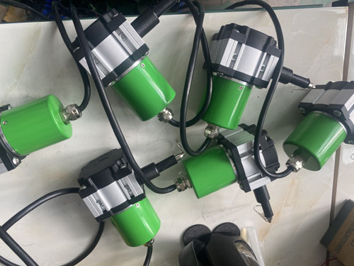 JL300-MAϵ�����Kλ�Ƃ�������ͨ�^(gu��)��ݔ����(l��i)���f��̖(h��o)��