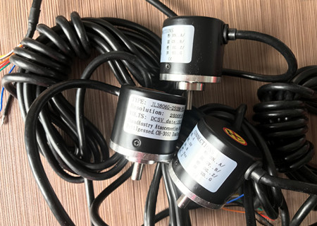 ������ӿƼ����Ƶ�����λ�Ƃ���������Щ���c��